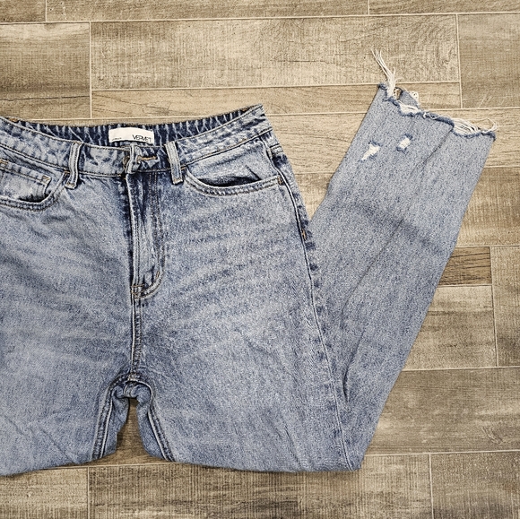 Vervet Women's Jeans - Picture 3 of 13